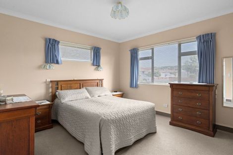 Photo of property in 5a Avondale Road, Taradale, Napier, 4112