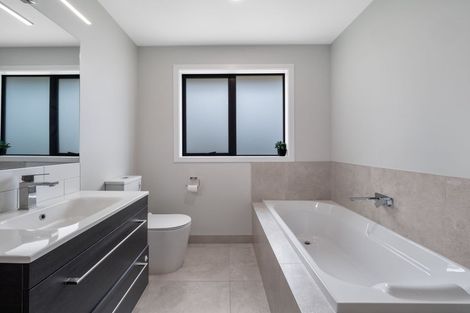 Photo of property in 5 Murray Ball Lane, Feilding, 4702
