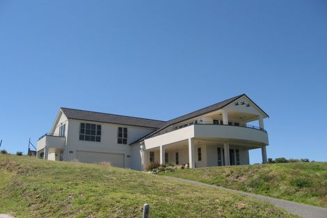 Photo of property in 117 Town Point Road, Maketu, 3189