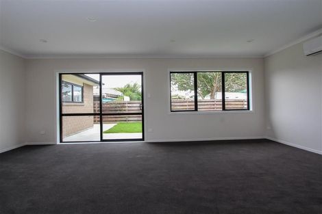 Photo of property in 9u3 Heath Street, Saint Andrews, Hamilton, 3200