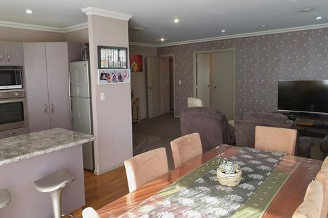 Photo of property in 13 Craig Street, Stratford, 4332