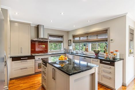 Photo of property in 1 Duntrune Road, Flat Bush, Auckland, 2016