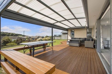 Photo of property in 1 Vantage Place, Omokoroa, 3114
