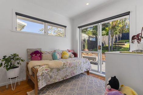 Photo of property in 31 Lingfield Street, Glenfield, Auckland, 0629