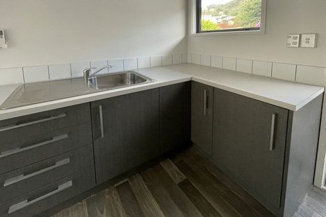 Photo of property in 4/3 Angle Street, Picton, 7220