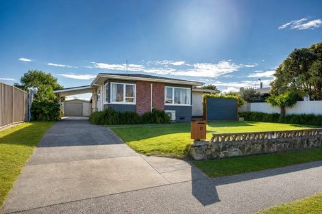 Photo of property in 17 Rochester Street, Tamatea, Napier, 4112