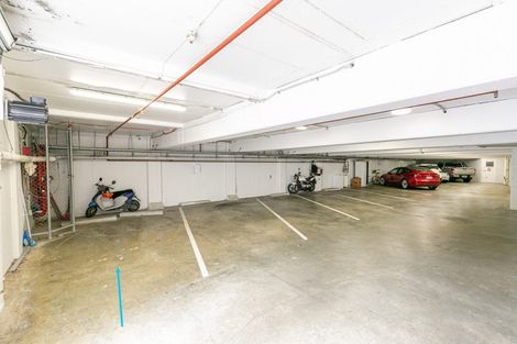 Photo of property in Hume House, 16/152u The Terrace, Wellington Central, Wellington, 6011