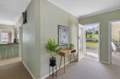 Photo of property in 19 Read Street, Levin, 5510