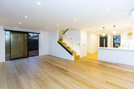 Photo of property in 2 Mudie Street, Alicetown, Lower Hutt, 5010