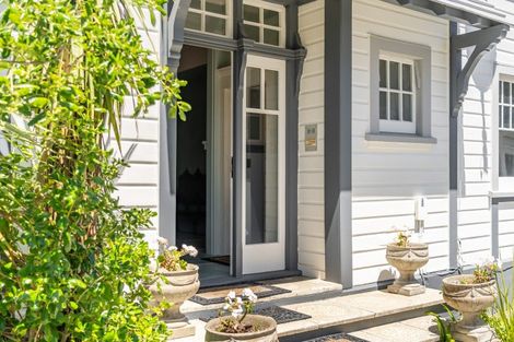 Photo of property in 24 Hobson Street, Thorndon, Wellington, 6011