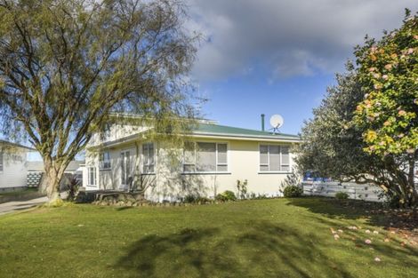 Photo of property in 20 Newhaven Place, Roslyn, Palmerston North, 4414