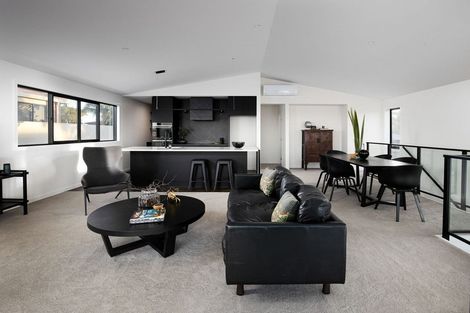 Photo of property in 992a Papamoa Beach Road, Papamoa Beach, 3118