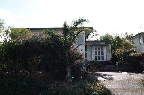 Photo of property in 14 Churchill Road, Cockle Bay, Auckland, 2014
