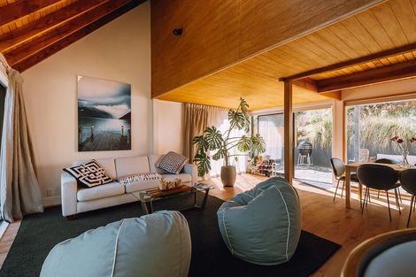 Photo of property in 265 Fernhill Road, Sunshine Bay, Queenstown, 9300