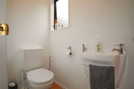 Photo of property in 69 Ngamotu Road, Hilltop, Taupo, 3330