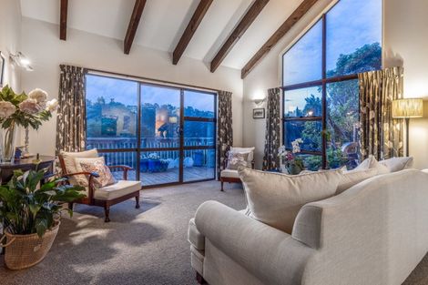 Photo of property in 72 Leeward Drive, Whitby, Porirua, 5024