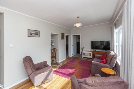 Photo of property in 52 Matatua Road, Raumati Beach, Paraparaumu, 5032