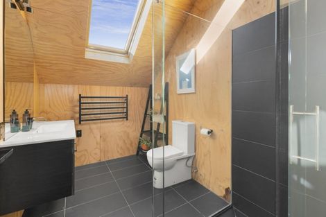 Photo of property in 4 Highfield Ridge, Wanaka, 9305