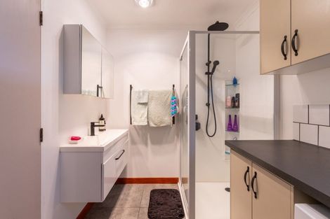 Photo of property in 63 Burgoyne Street, Woodville, 4920