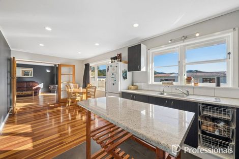 Photo of property in 38 Russell Road, Wainuiomata, Lower Hutt, 5014