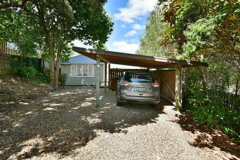 Photo of property in 25 Downer Street, Helensville, 0800