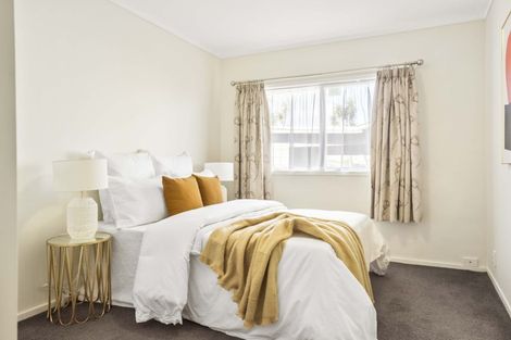 Photo of property in 12 Everard Avenue, Army Bay, Whangaparaoa, 0930