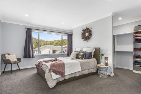 Photo of property in 16 Schooner Drive, Whitby, Porirua, 5024