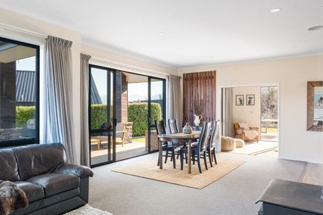 Photo of property in 59 Minaret Ridge, Wanaka, 9305