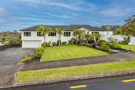 Photo of property in 21 Hornbill Drive, Fairview Heights, Auckland, 0632