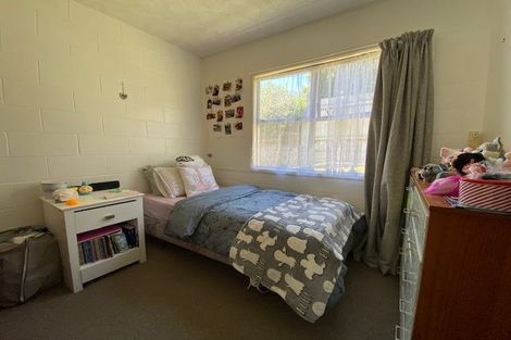 Photo of property in 4/2 Bannerman Road, Morningside, Auckland, 1022