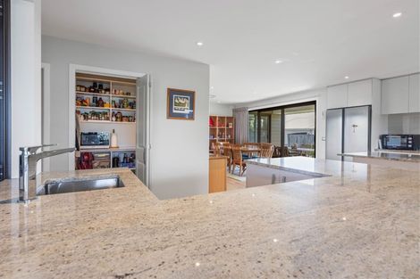 Photo of property in 38 Titoki Road, Waikanae Beach, Waikanae, 5036