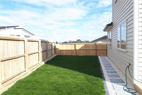 Photo of property in 7 Canoe Lane, Riverhead, 0820