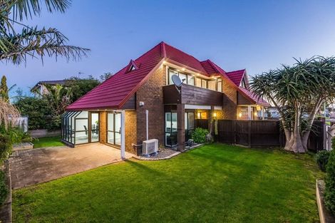 Photo of property in 2/57 Hoteo Avenue, Papatoetoe, Auckland, 2025