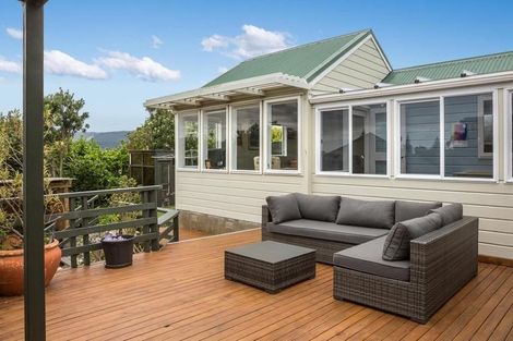 Photo of property in 113 Seaview Road, Paraparaumu Beach, Paraparaumu, 5032