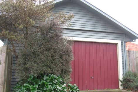Photo of property in 535 Featherston Street, Roslyn, Palmerston North, 4414