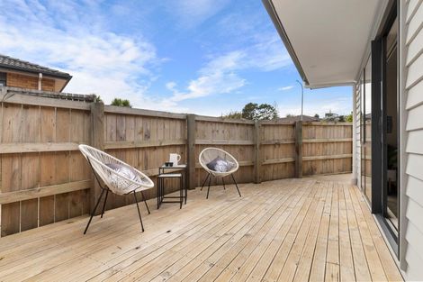 Photo of property in 21a Nirmal Place, Sunnyvale, Auckland, 0612
