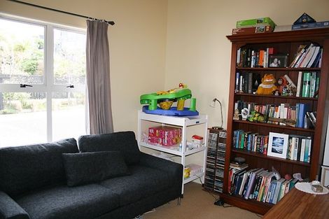 Photo of property in 25u5 Mana Street, Vogeltown, Wellington, 6021