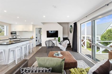 Photo of property in 88 Mercury Way, Whitby, Porirua, 5024