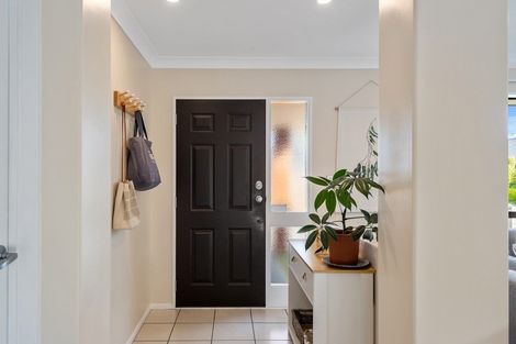 Photo of property in 15 Hideaway Gate, Parklands, Christchurch, 8083