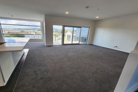 Photo of property in Marina View Apartments, 204/4 Reads Quay, Gisborne, 4010