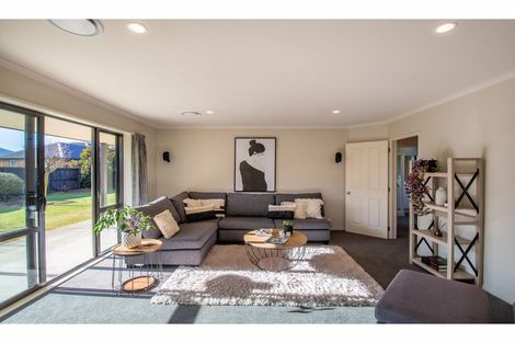 Photo of property in 3 Rembrandt Drive, Rolleston, 7614