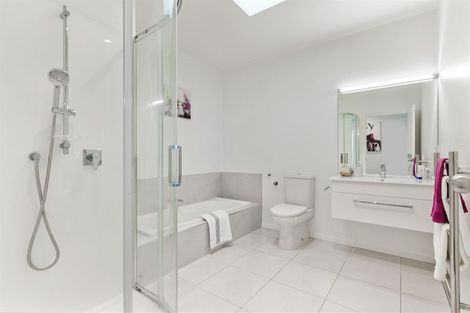 Photo of property in 9 Lieutenant Lane, Papakura, 2110