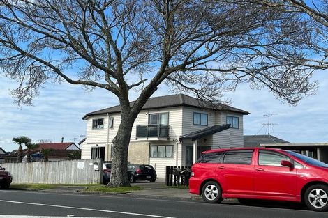 Photo of property in 1/41 Butley Drive, Farm Cove, Auckland, 2012