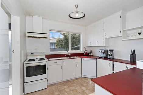 Photo of property in 16 Waitohi Street, Hornby, Christchurch, 8042