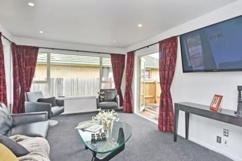 Photo of property in 37 Santa Rosa Avenue, Halswell, Christchurch, 8025