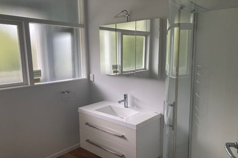 Photo of property in 3 Mamaku Grove, Khandallah, Wellington, 6035