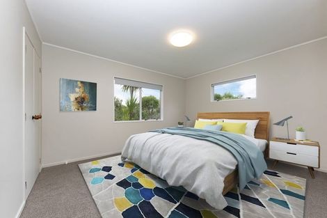 Photo of property in 4/18a Sarona Avenue, Glen Eden, Auckland, 0602