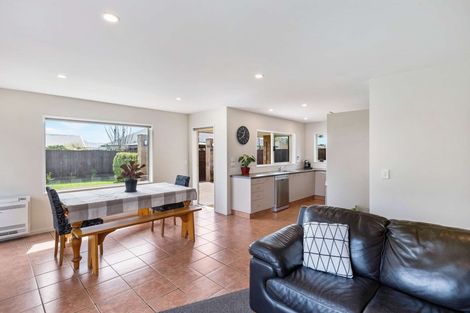 Photo of property in 102 Courtenay Drive, Kaiapoi, 7630