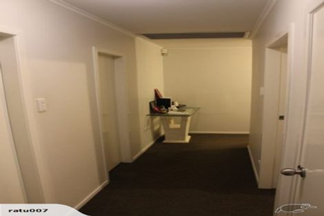 Photo of property in 29 Lavinia Crescent, Mangere East, Auckland, 2024