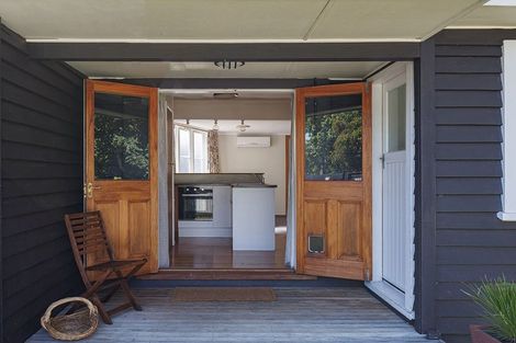 Photo of property in 115 Main Rd Clive, Clive, 4102